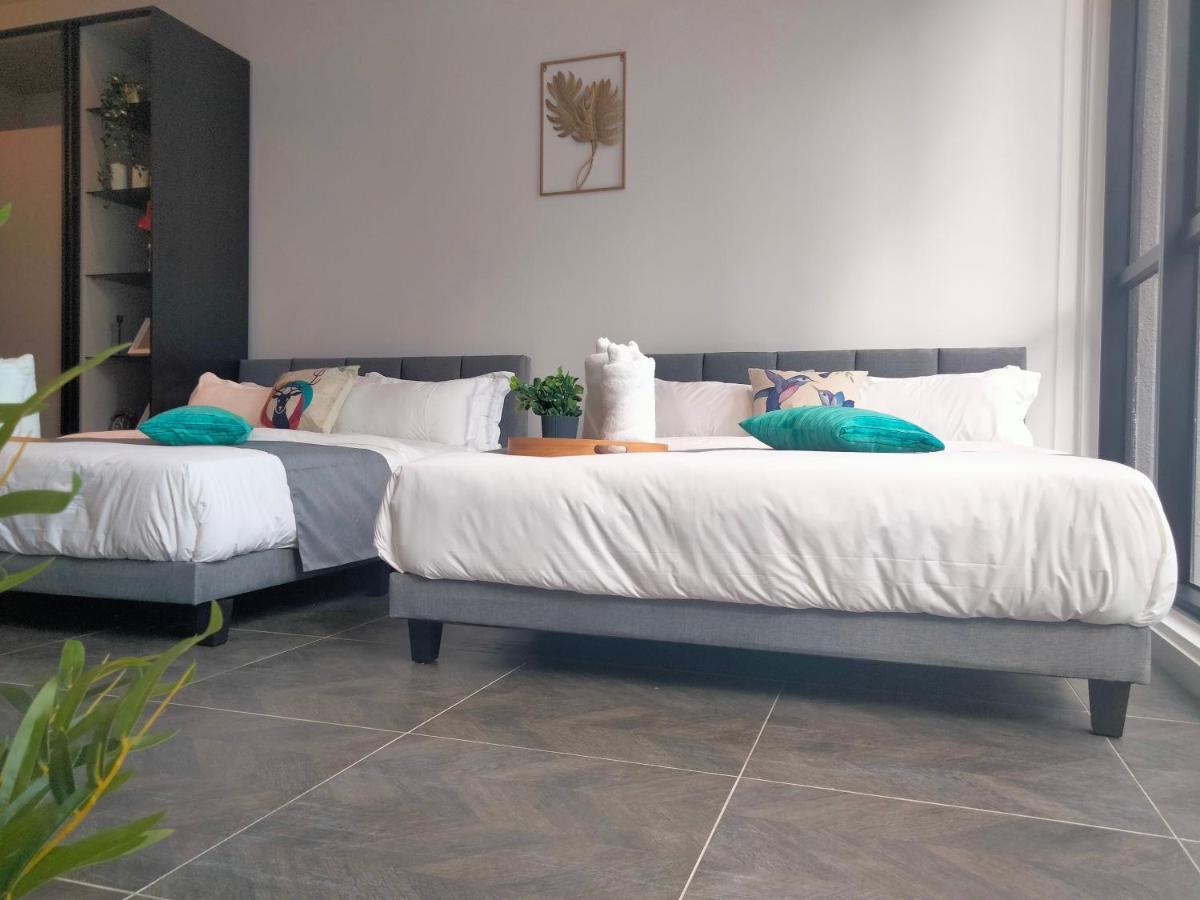 Scarletz Suites Klcc I Homebrickz Куала Лумпур Екстериор снимка