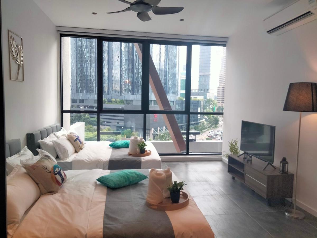 Scarletz Suites Klcc I Homebrickz Куала Лумпур Екстериор снимка