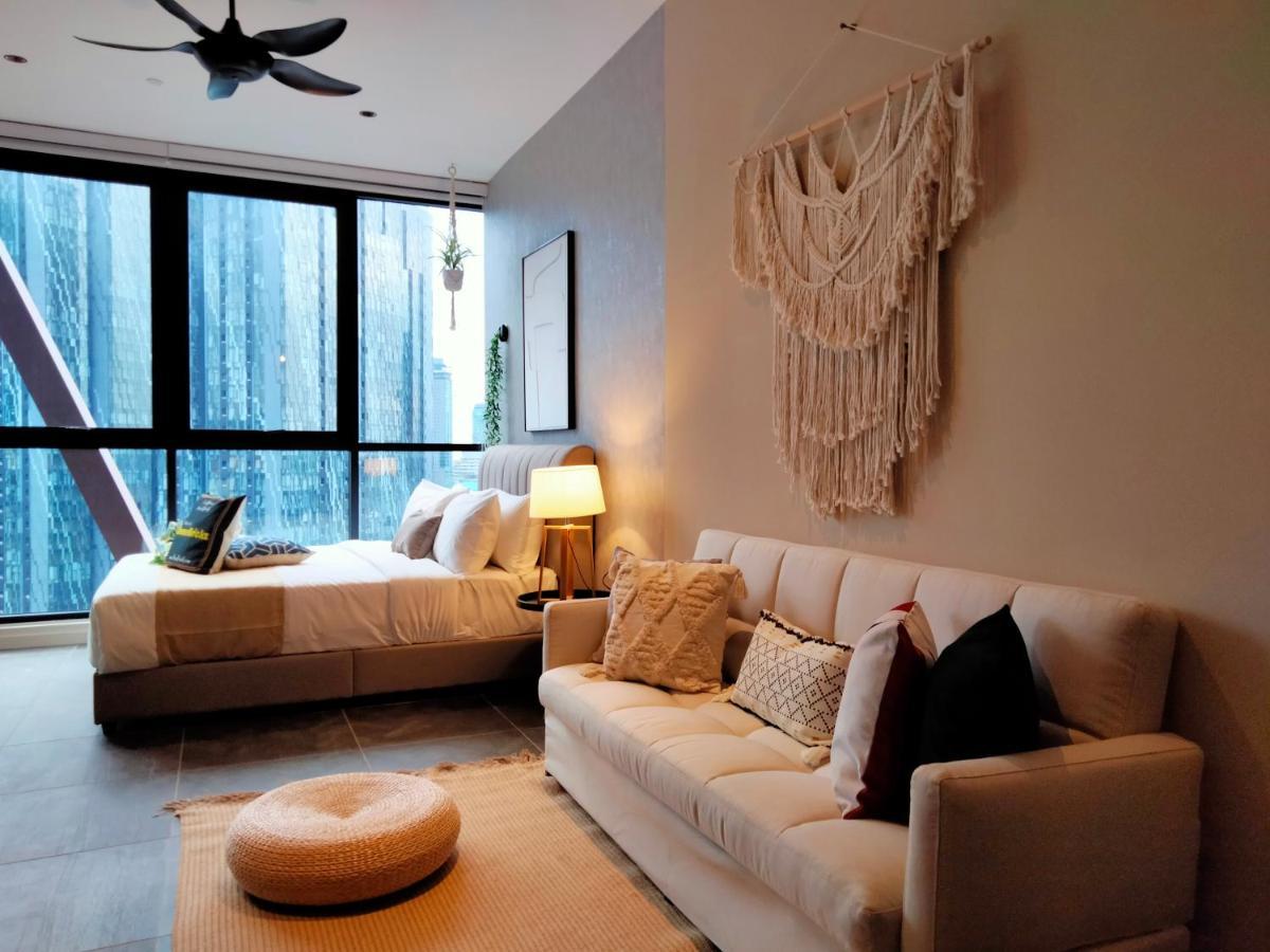Scarletz Suites Klcc I Homebrickz Куала Лумпур Екстериор снимка