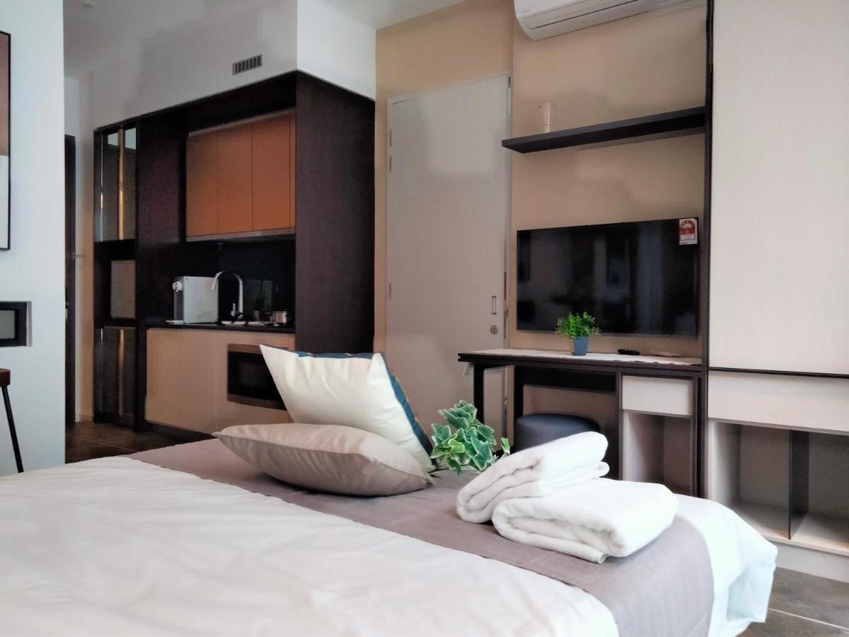 Scarletz Suites Klcc I Homebrickz Куала Лумпур Екстериор снимка