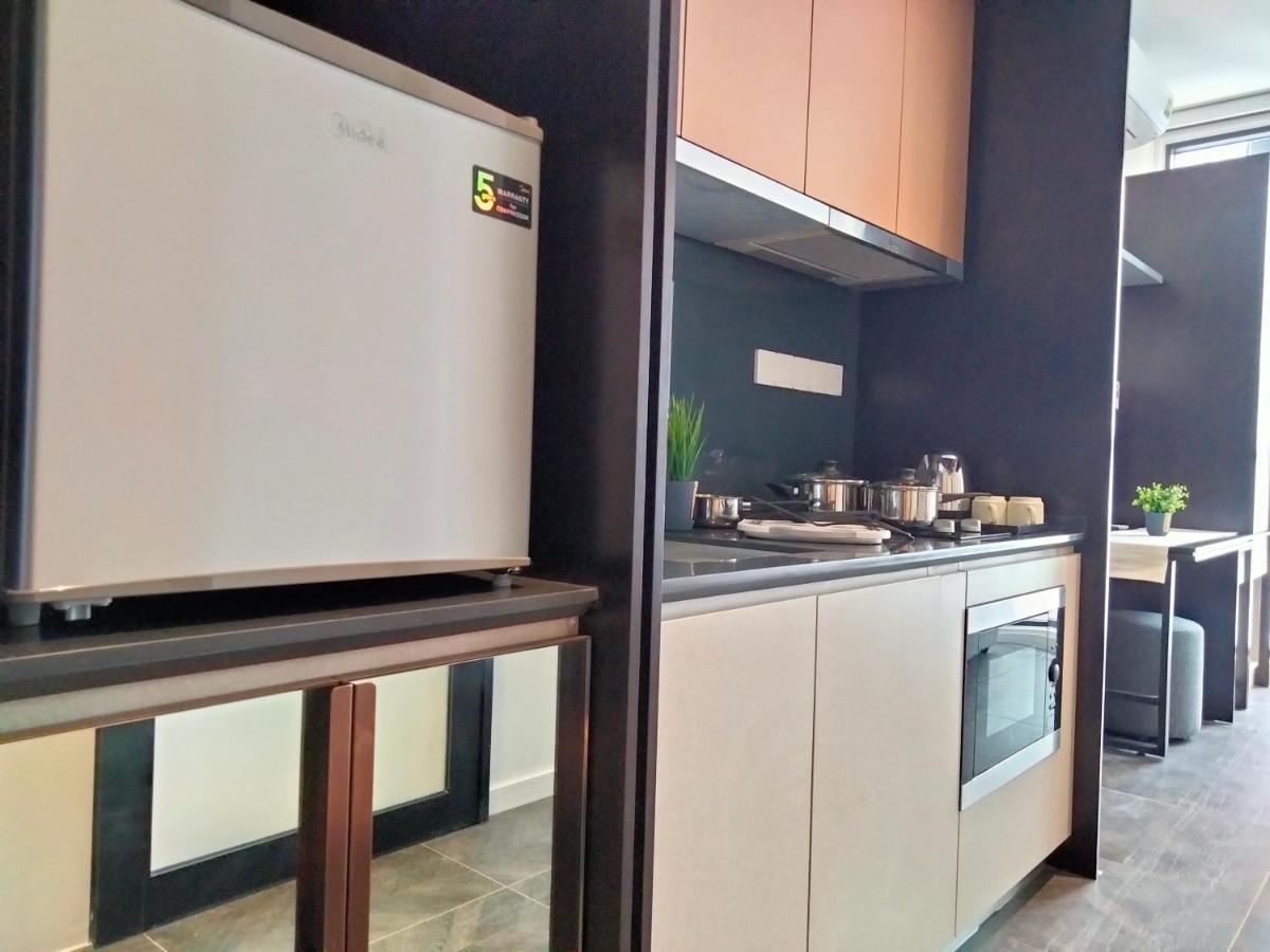 Scarletz Suites Klcc I Homebrickz Куала Лумпур Екстериор снимка